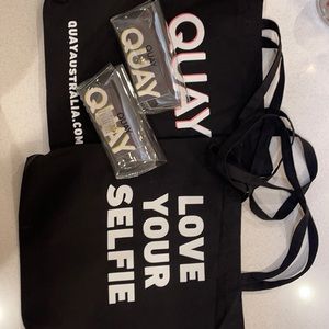 Quay bags and glass cases. 2 of each